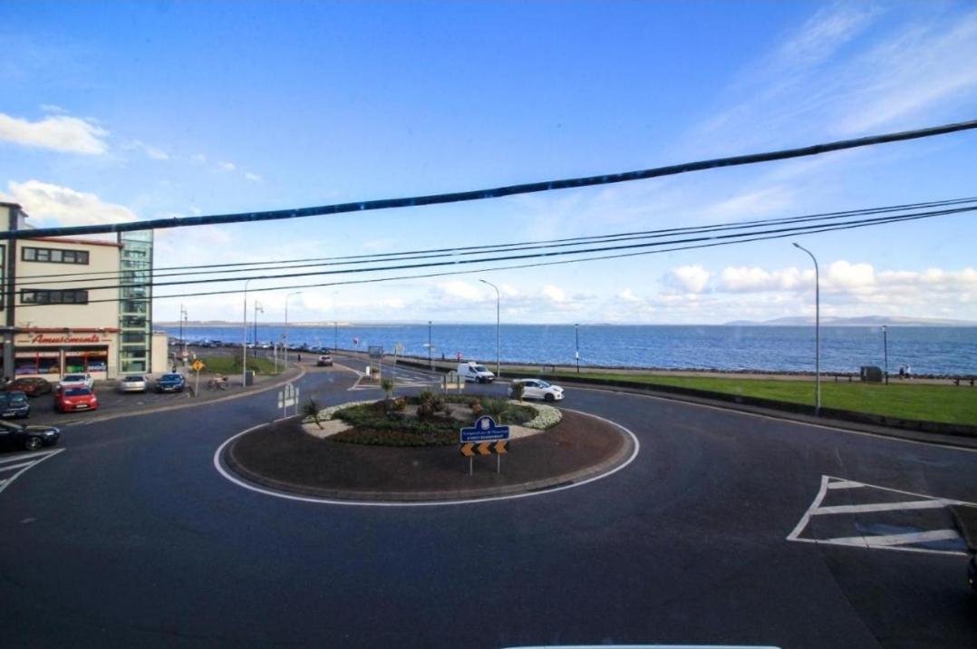 Seaside Views Lejlighed Galway Værelse billede