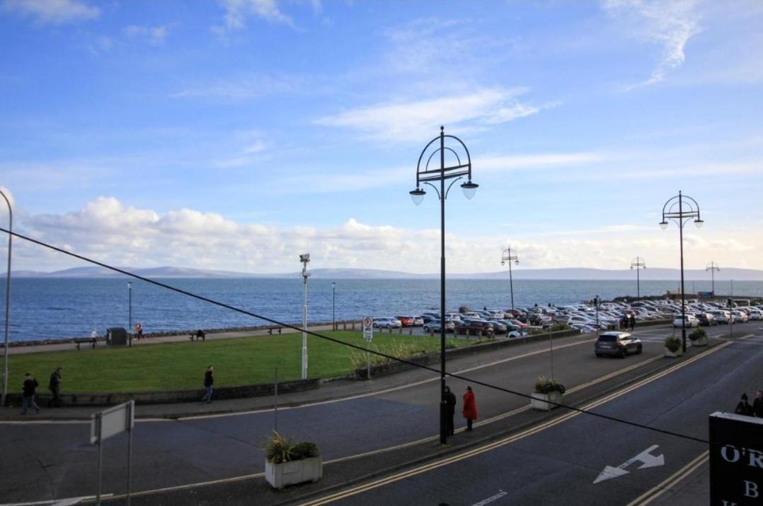 Seaside Views Lejlighed Galway Værelse billede